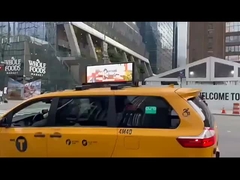 Display LED en la parte superior del coche