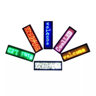 Display de insignia de nombre LED de 5V 0.5A con control Bluetooth 7-10 horas